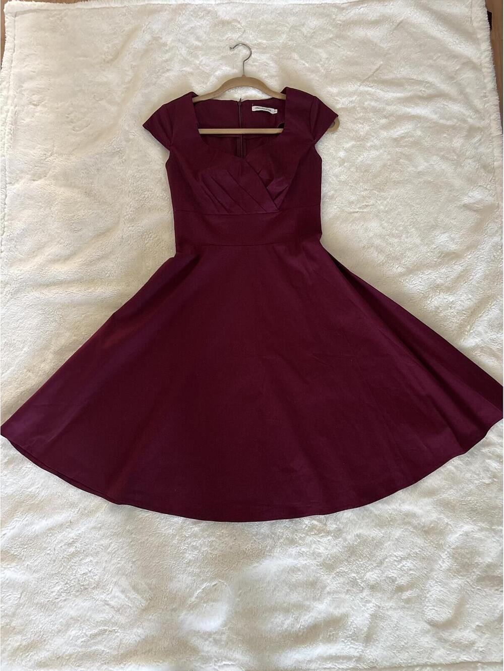 Bbonlinedress Women's Size S Burgundy V-Neck Pleated Formal Cocktail Party Dress